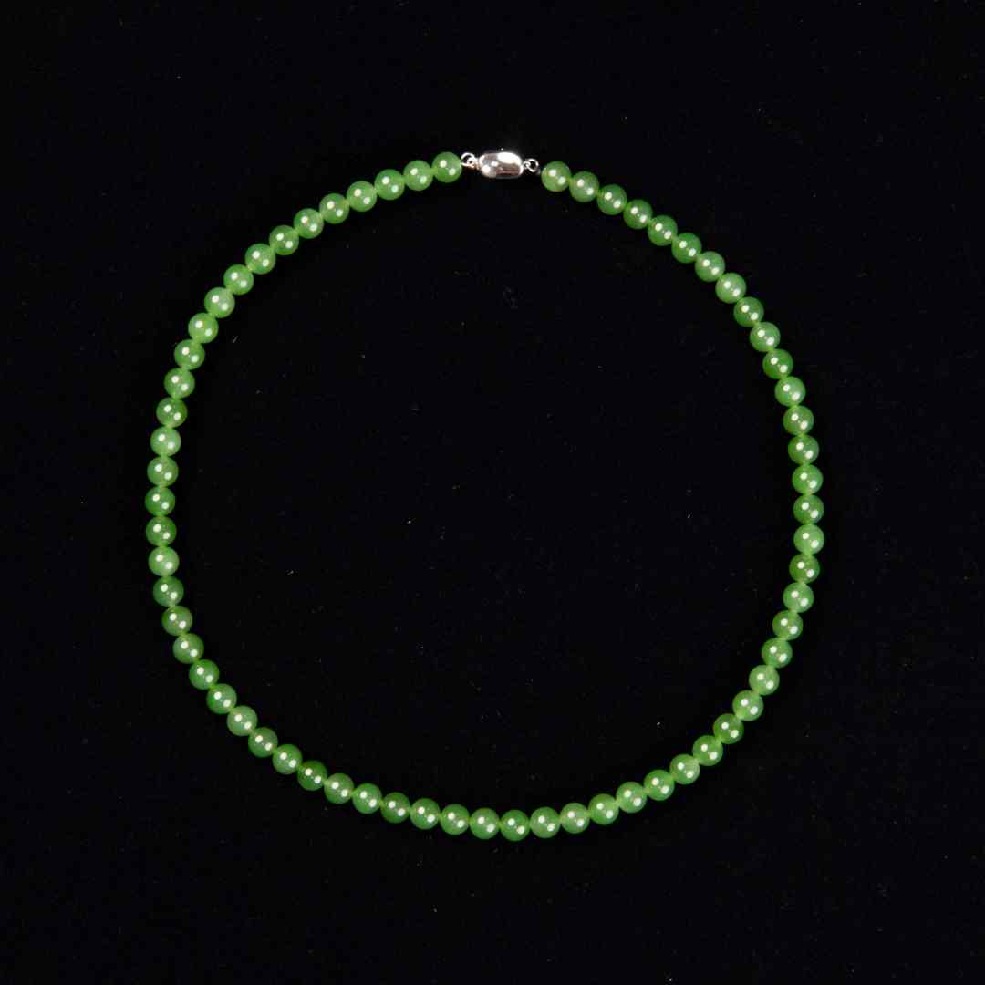 和田碧玉项链 珠径约6-6.5mm 链长45cm