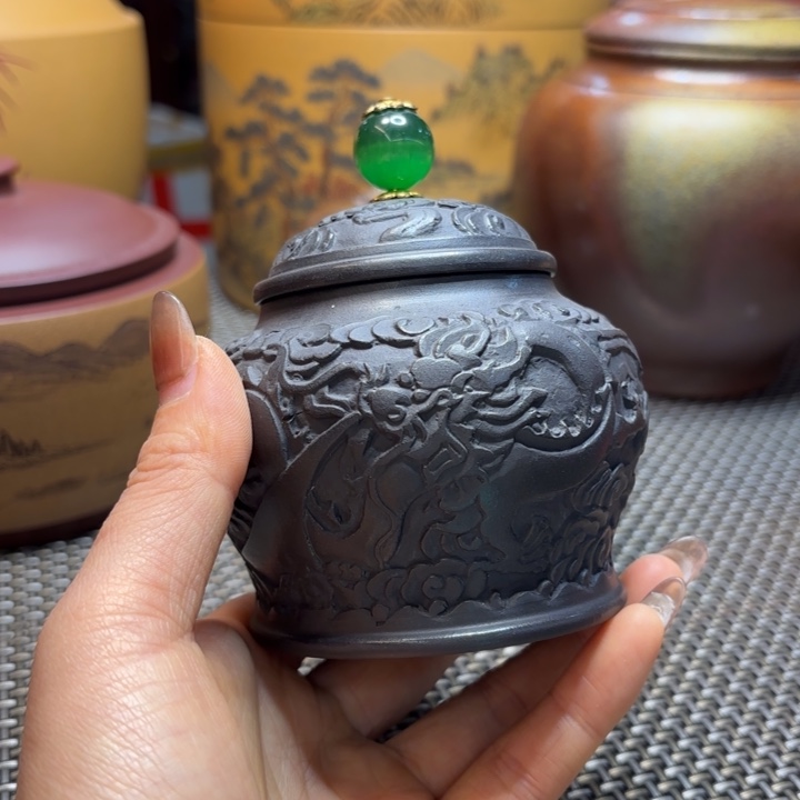 紫砂茶叶罐中高端紫砂茶叶罐