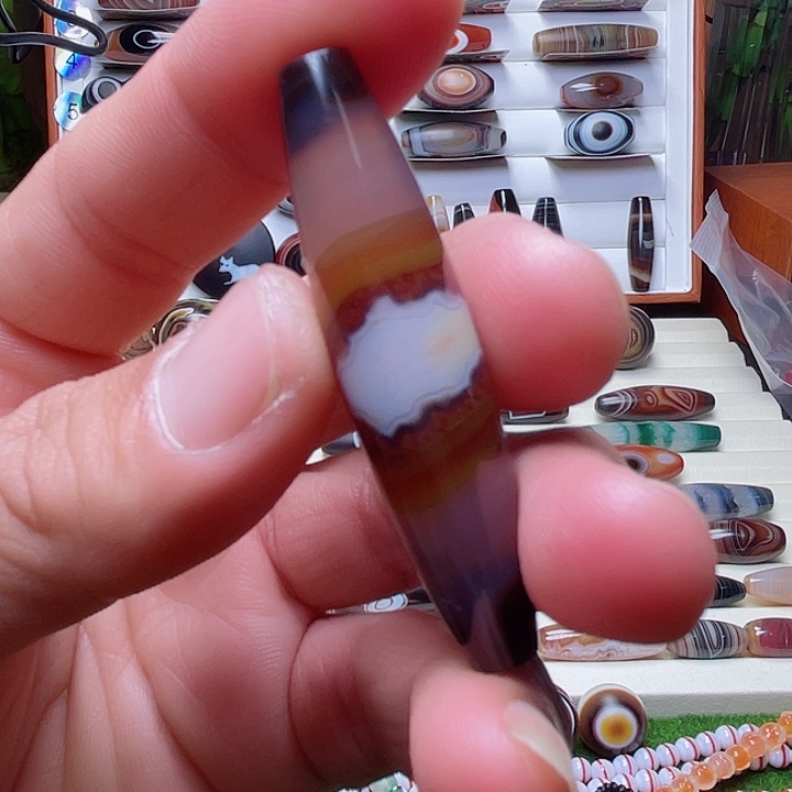 未镶嵌颈饰玛瑙/玉髓骑**江