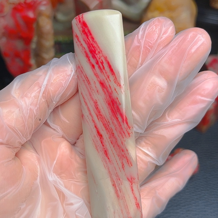 昌化石懒*を昌化鸡血石精品印章