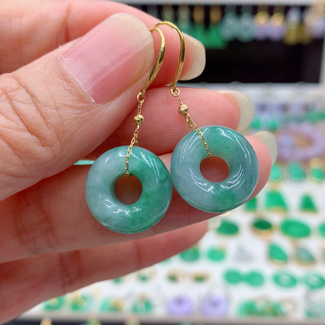 翡翠18K金镶嵌耳饰