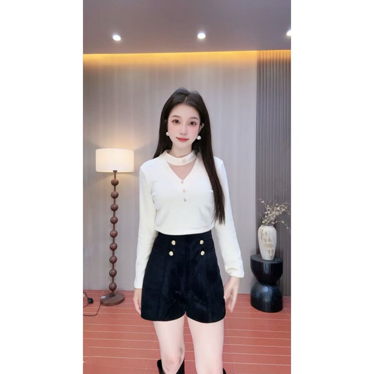 LiLi 半高领网纱拼接打底衫女2025秋冬新款显瘦百搭双面绒小衫