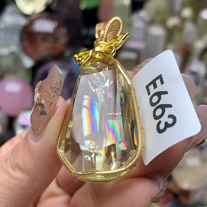 水晶吊坠未镶嵌水晶