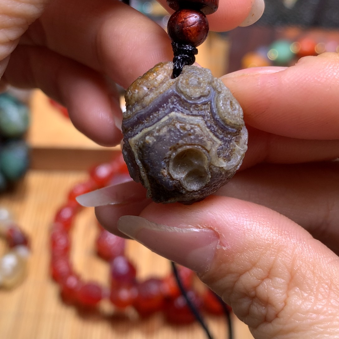 未镶嵌玛瑙/玉髓珠宝半成品