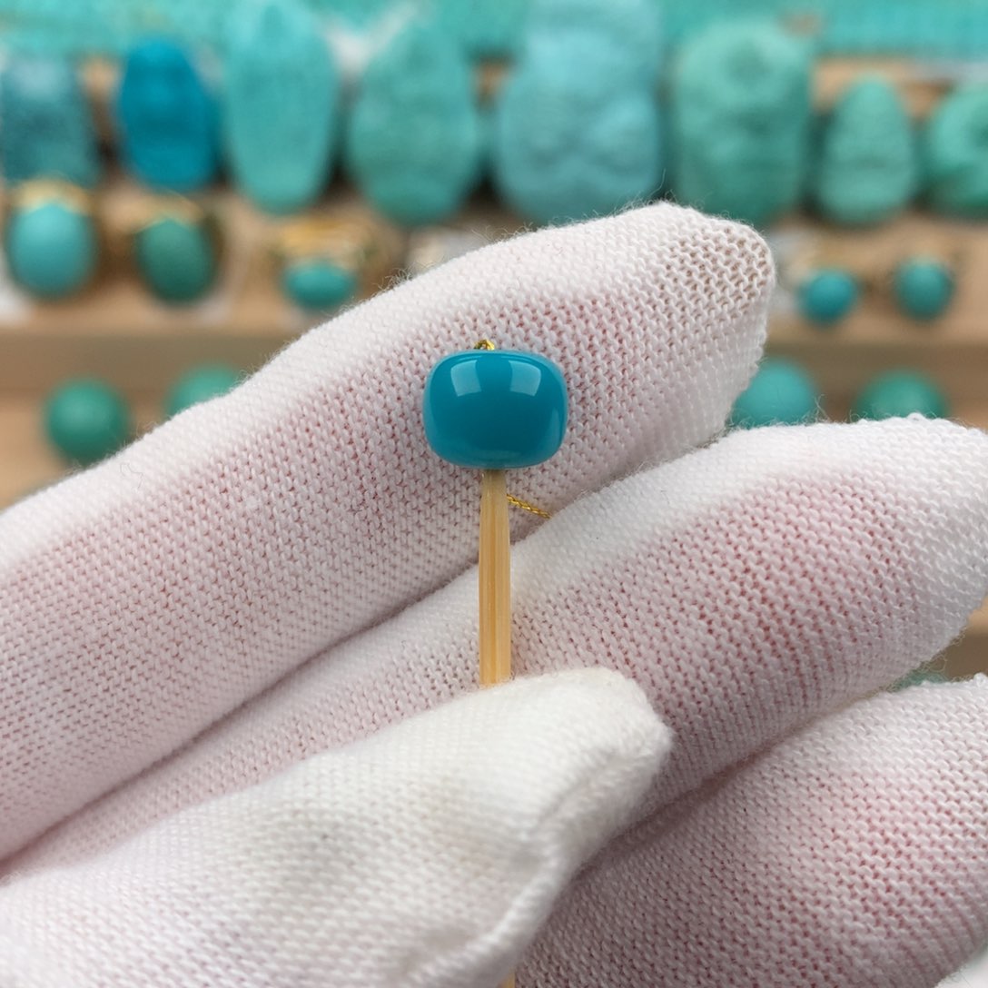 绿松石配饰未镶嵌卡8*6.8