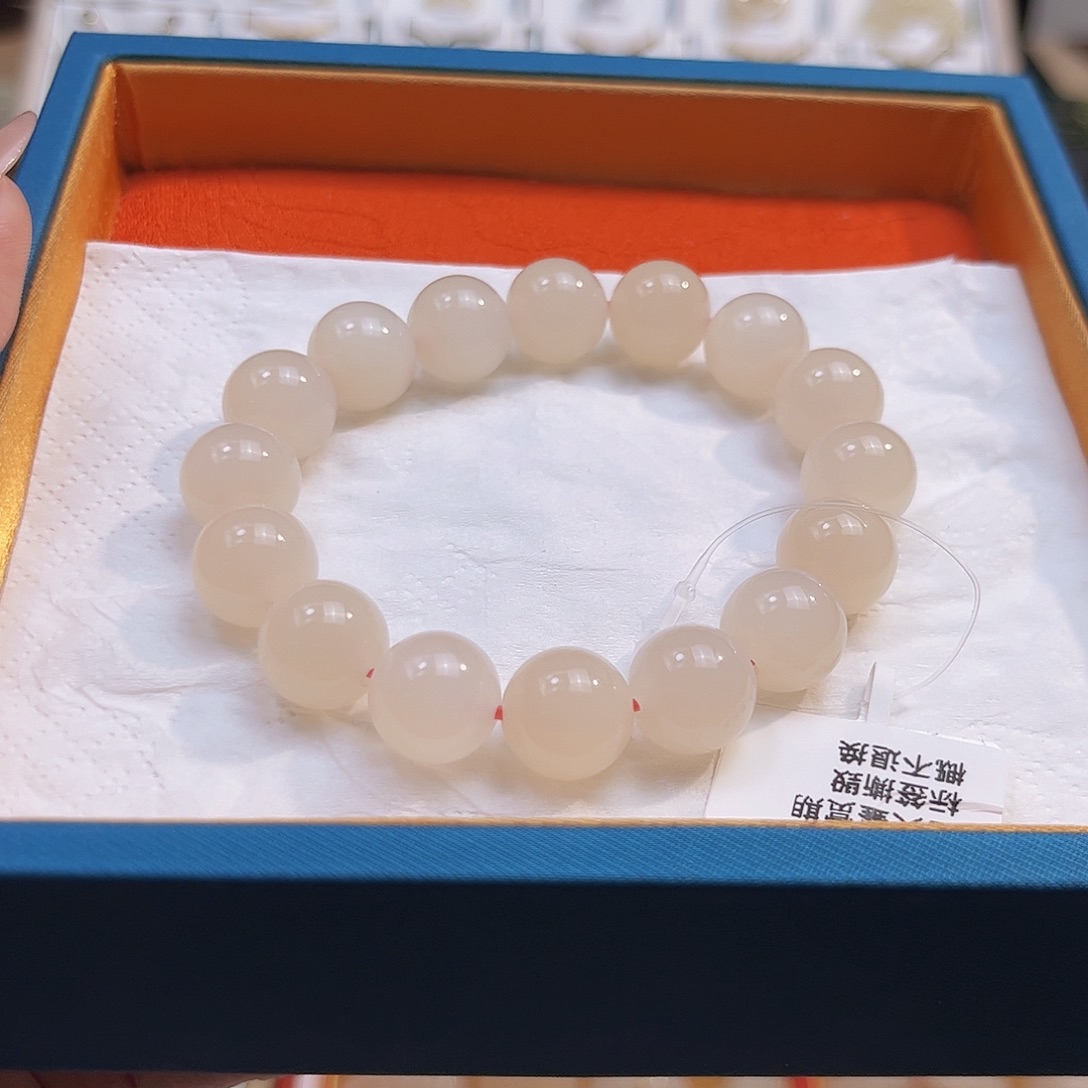 和田玉未镶嵌手串