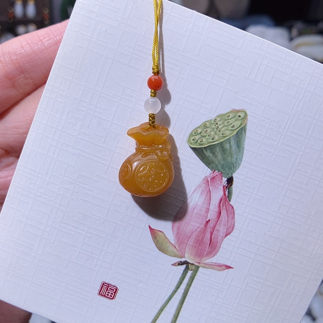 和田玉挂件未镶嵌