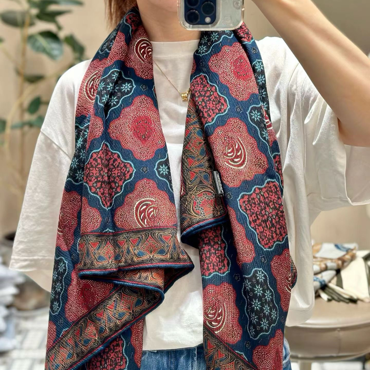 丝纡 【古国印记】新款重磅加厚提花澳毛大披肩135cm