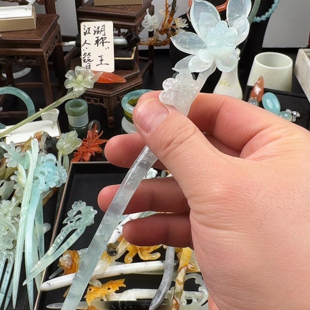 蛇纹石玉未镶嵌发饰