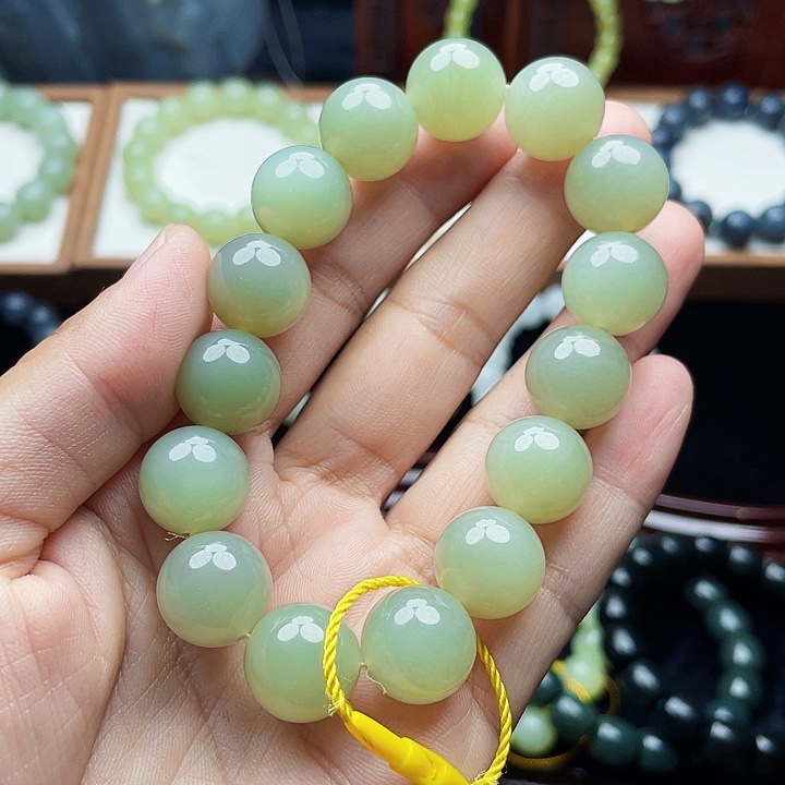 北***星手串未镶嵌和田玉