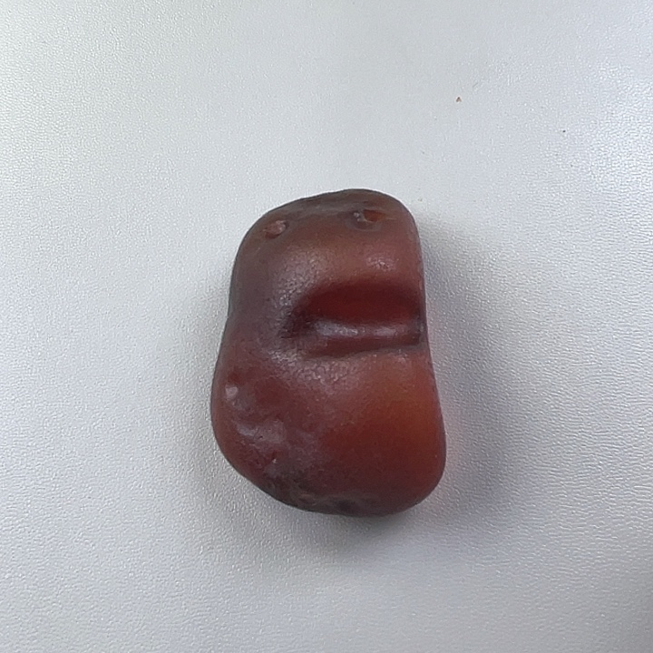 定制琥珀未镶嵌裸石