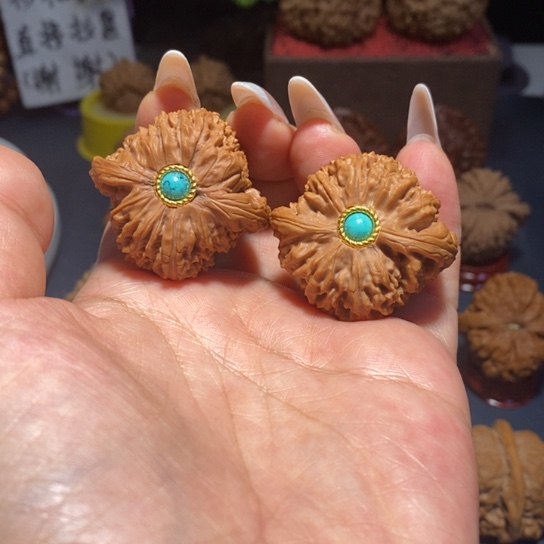 把件文玩核桃泥鳅背镶底38尺