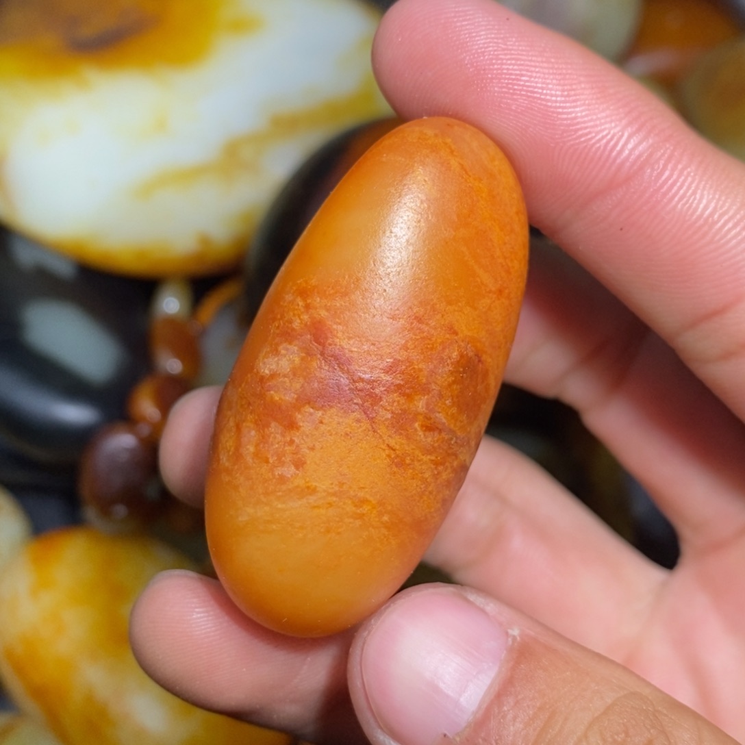 和田玉未镶嵌珠宝奇石