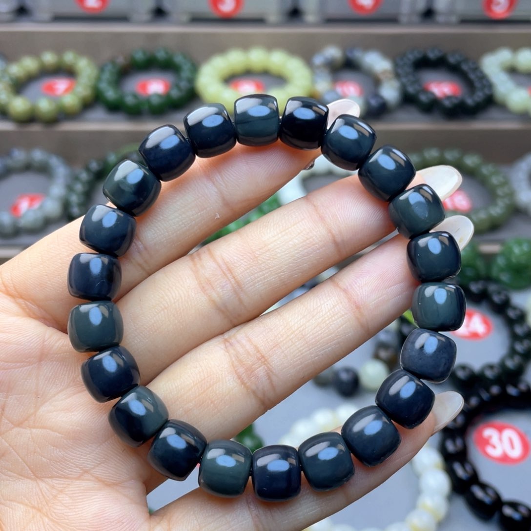 和田玉手串未镶嵌