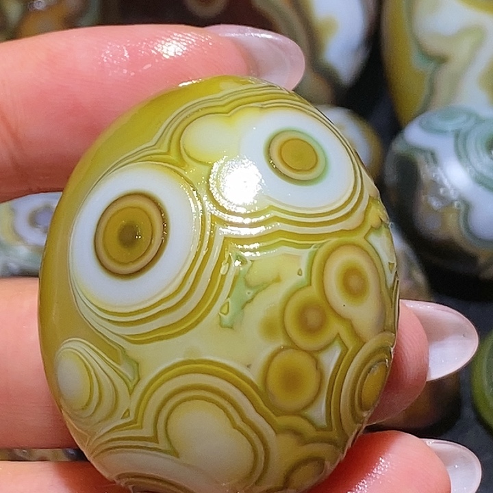 玛瑙/玉髓未镶嵌珠宝奇石115