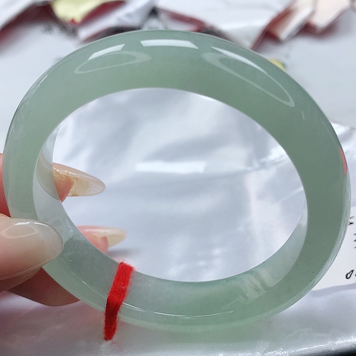 翡翠手镯未镶嵌缅甸天然A货翡翠