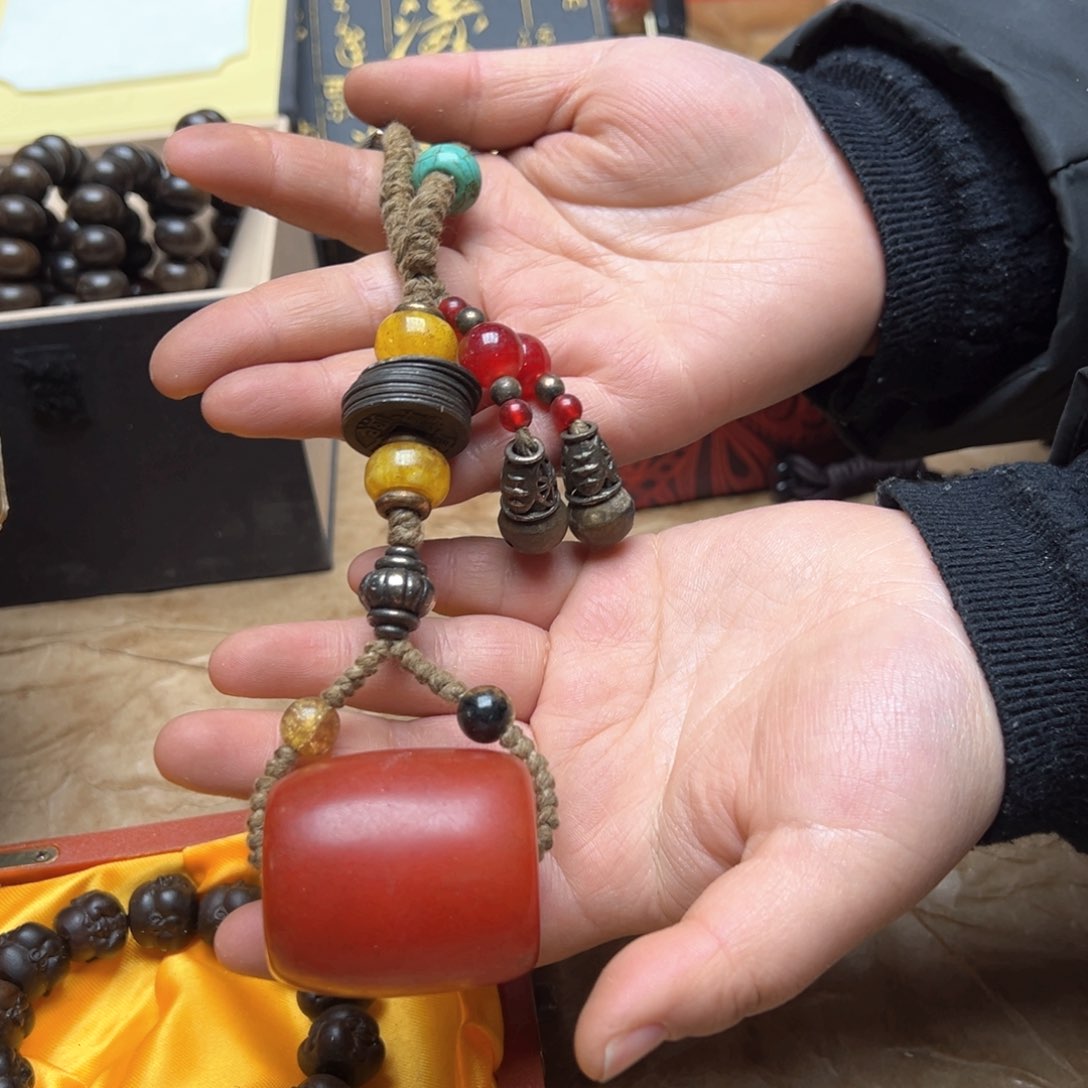 大叶紫檀（黑酸枝木类）