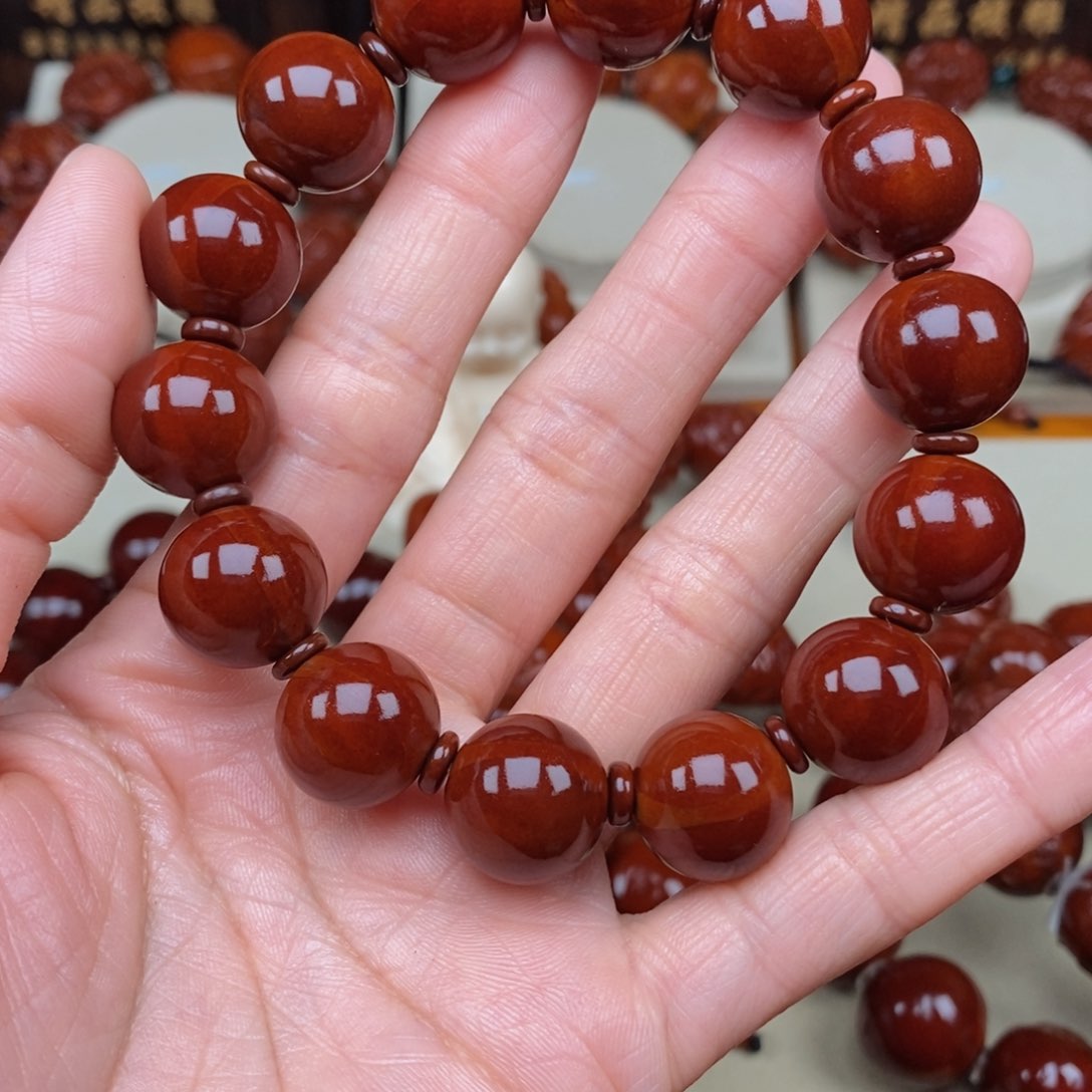 橄榄核吊坠万*光珠，