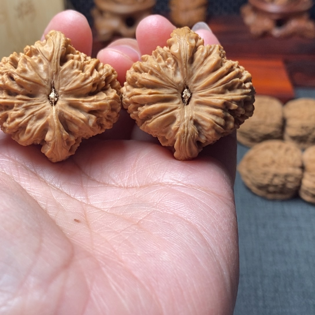 桃核吊坠兜****钱文玩核桃