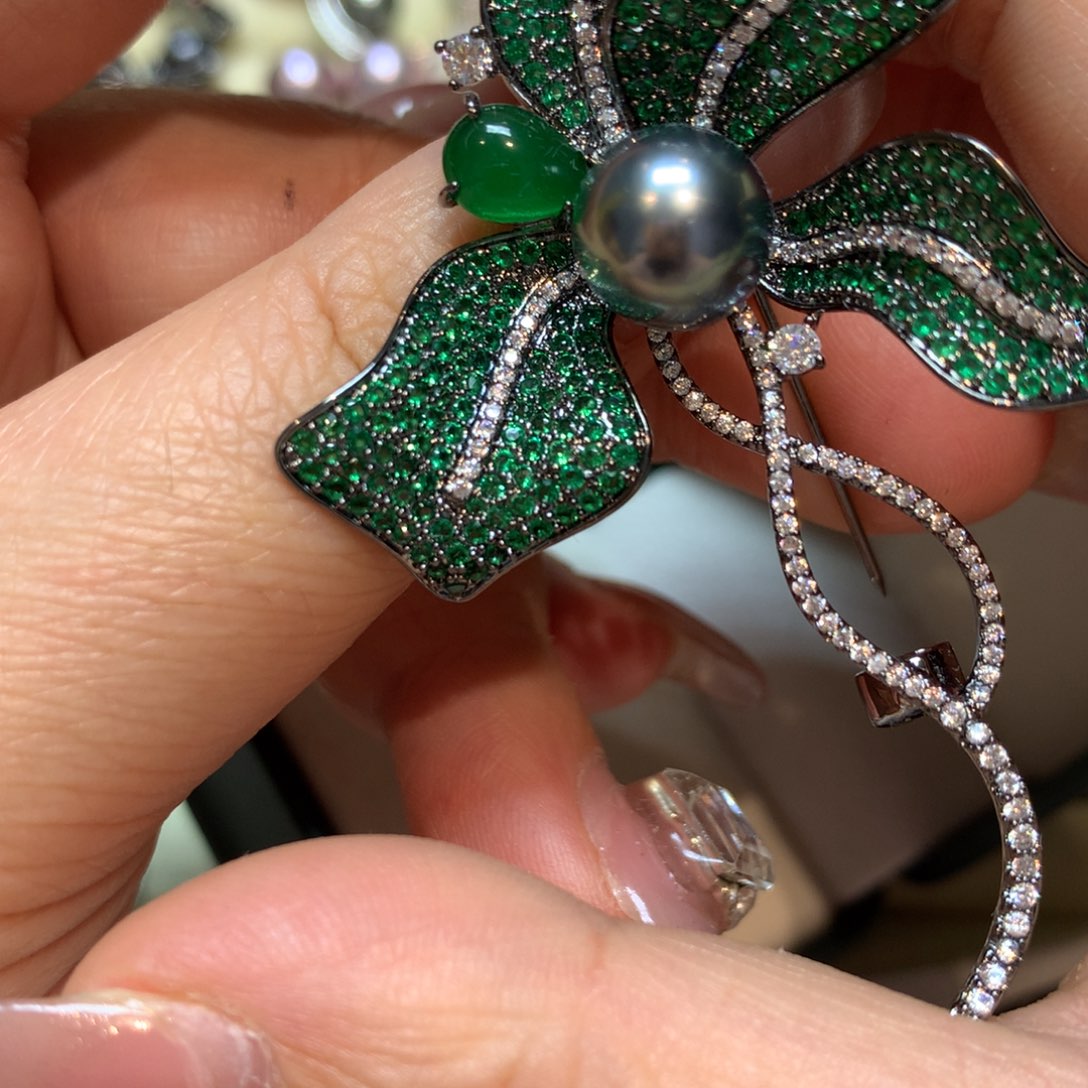 海水珍珠胸饰未镶嵌