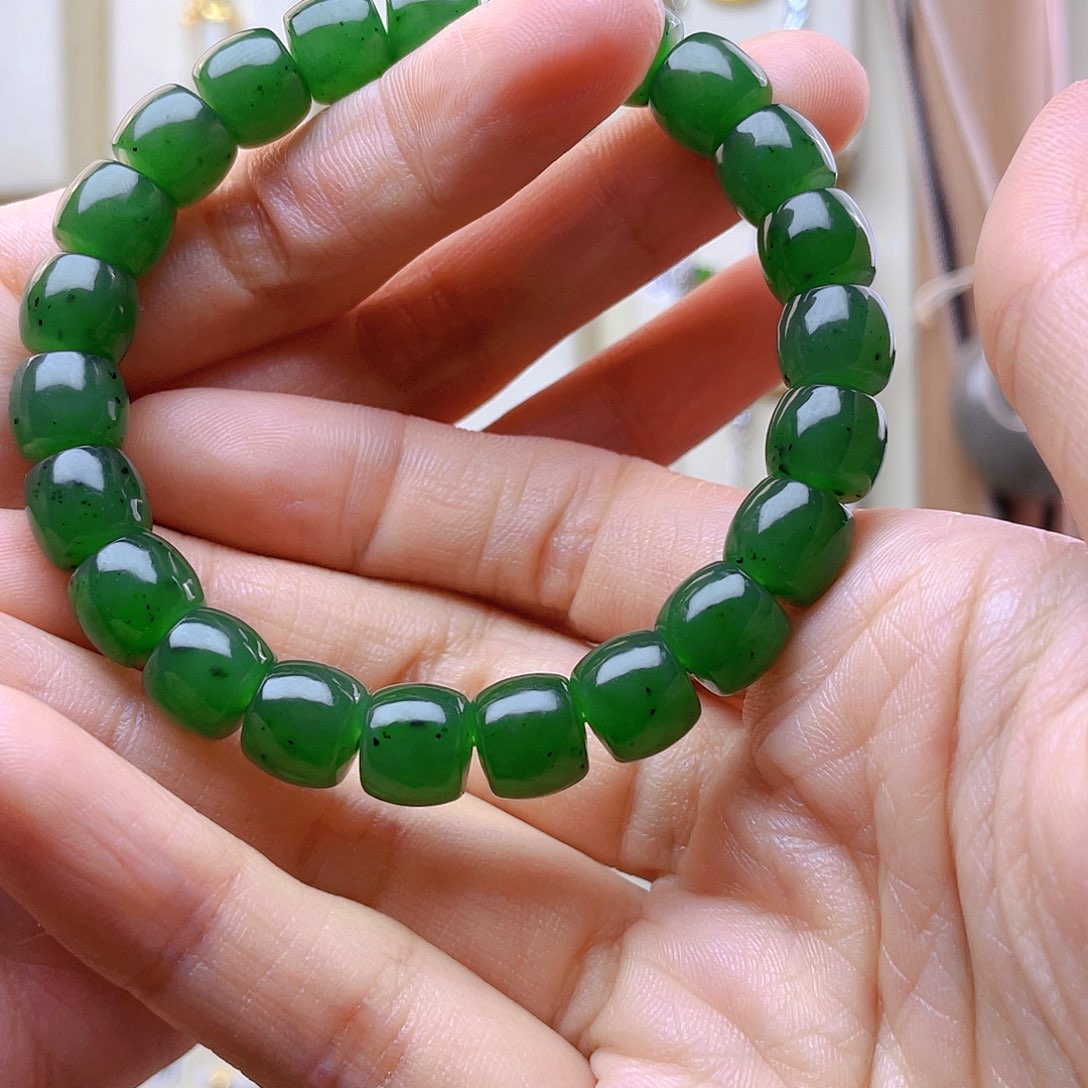 手串未镶嵌和田玉碳**?