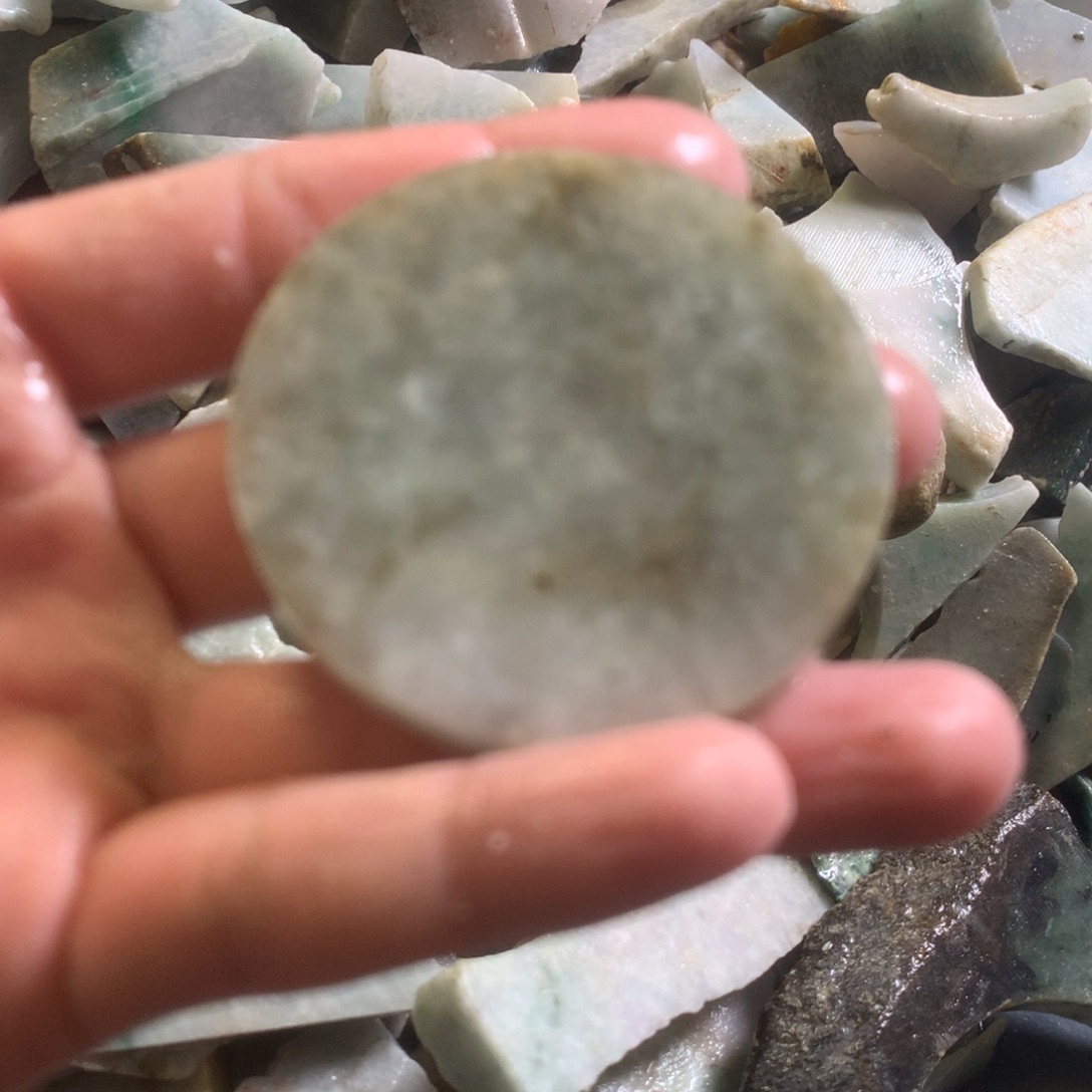 翡翠颈饰未镶嵌缅甸翡翠