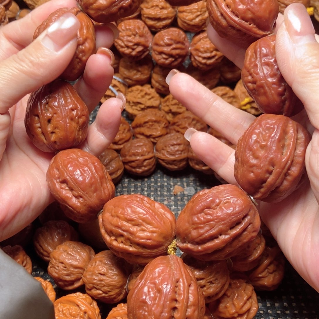 文玩核桃吊坠大枣手持
