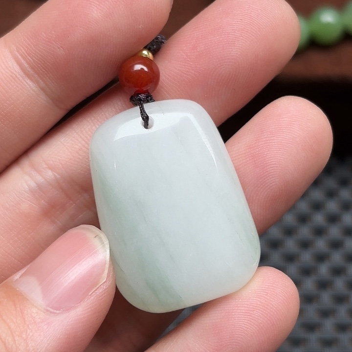 石英质玉颈饰未镶嵌