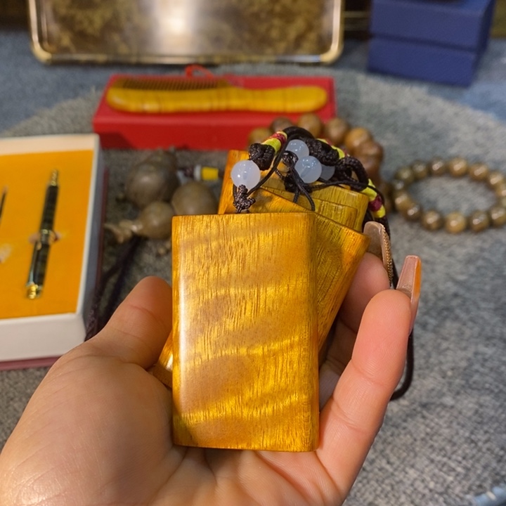 乌木类成套家具无事牌