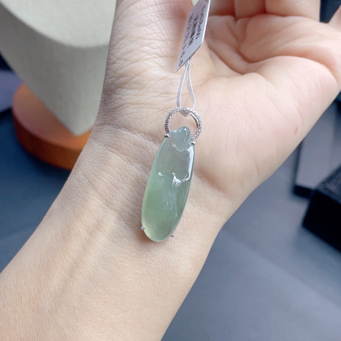 【闪购商品】翡翠颈饰18K金镶嵌61号 无相