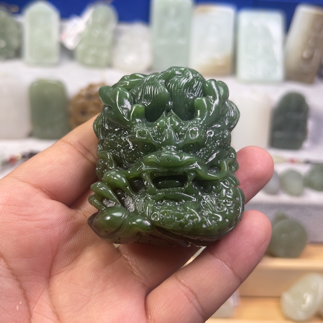 和田玉颈饰未镶嵌神**我