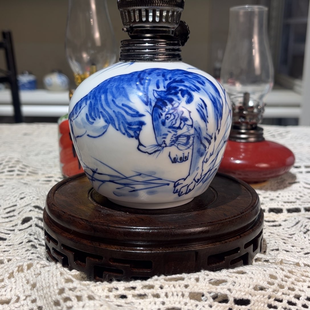 摆件景德镇陶瓷香薰灯