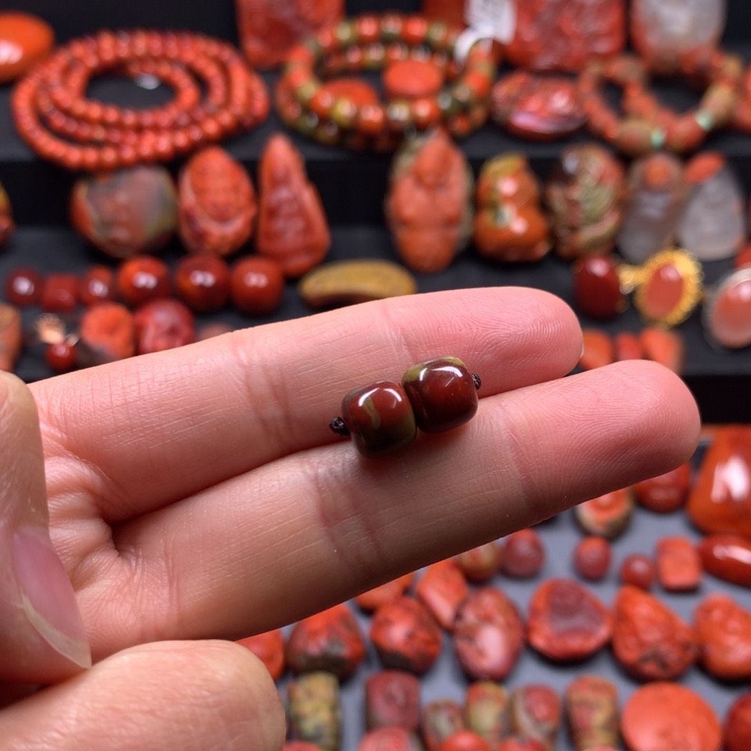 南红玛瑙包浆对珠未镶嵌山****豪