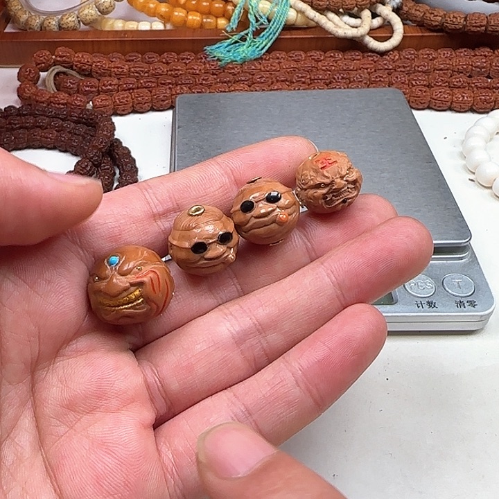 猴头核桃吊坠四个单籽