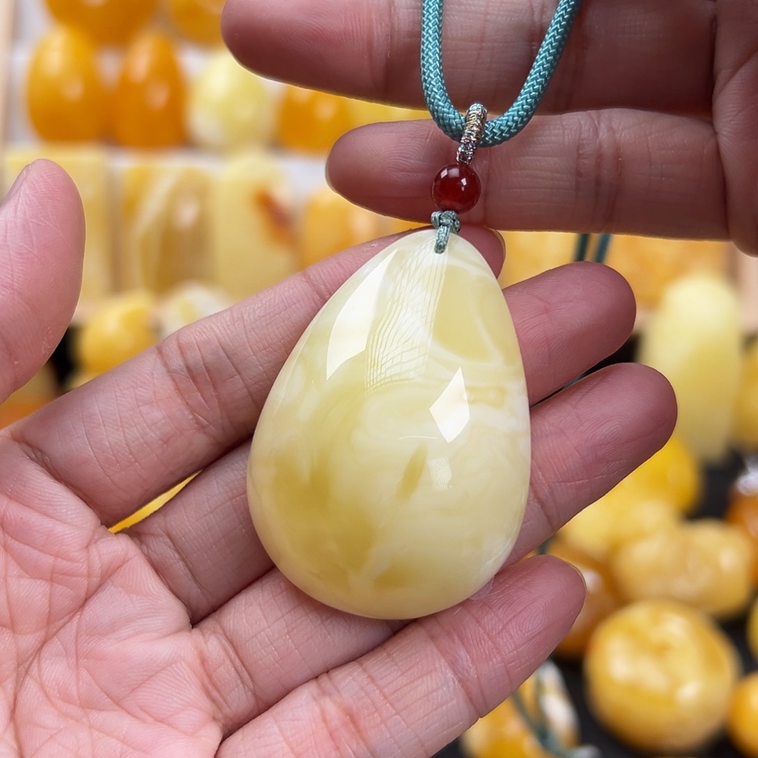 蜜蜡颈饰未镶嵌蜜蜡13.4g