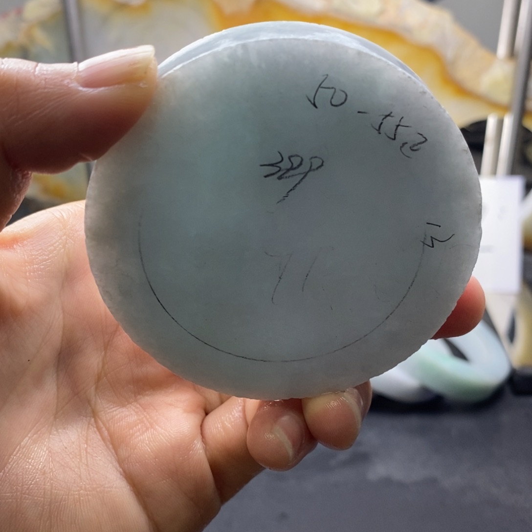 定制翡翠手镯未镶嵌