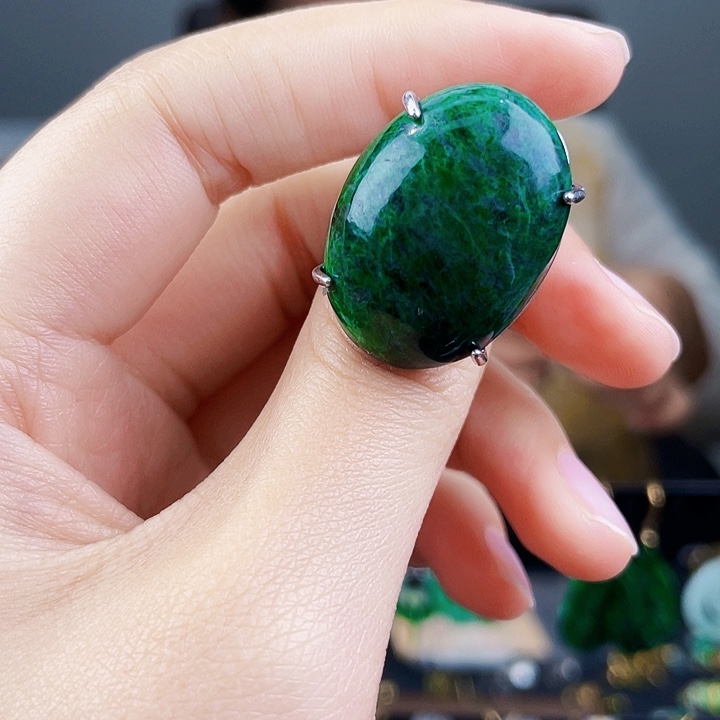 翡翠戒指银S925镶嵌饰品