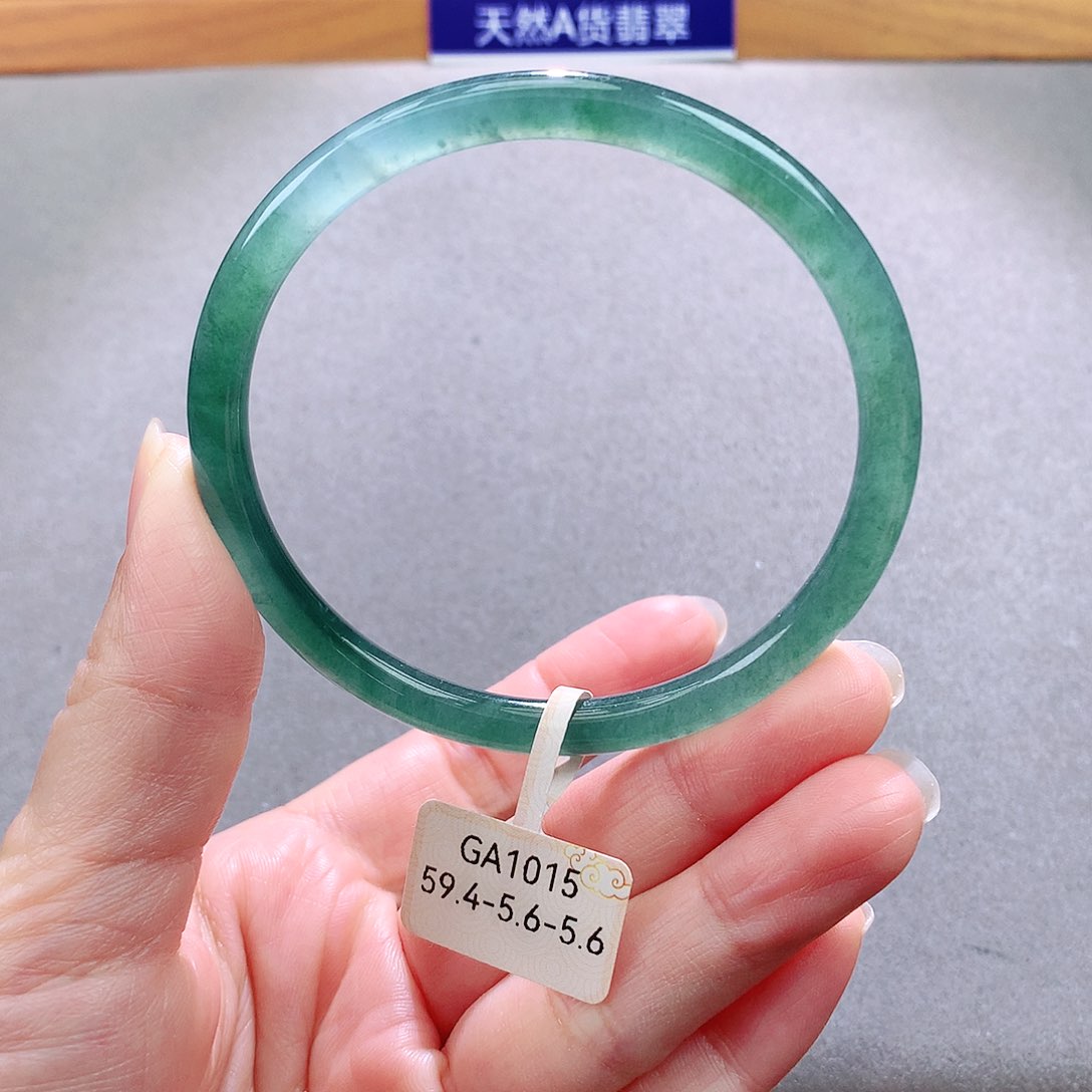 未镶嵌手镯翡翠天然翡翠手镯a货