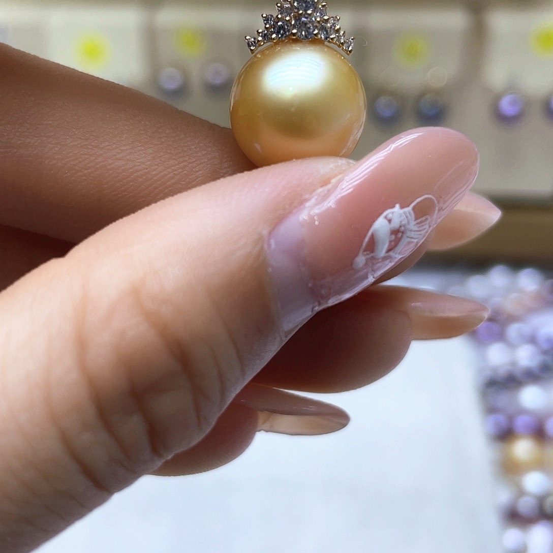 海水珍珠颈饰18K金镶嵌