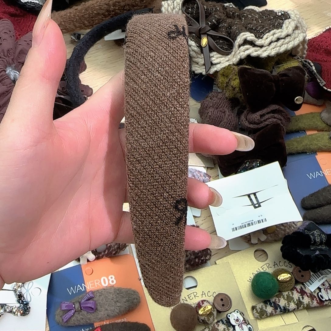 皮质非金属泡菜发箍