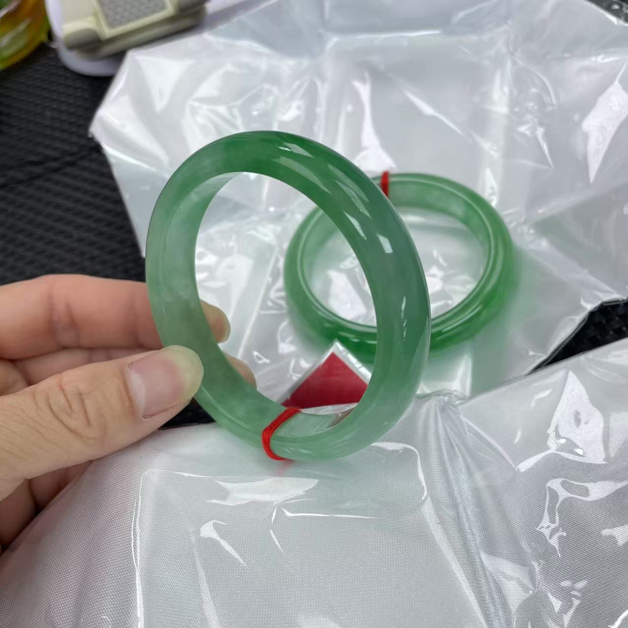 【大喜儿】油青底常规时尚精致女士多样性发一个奇石