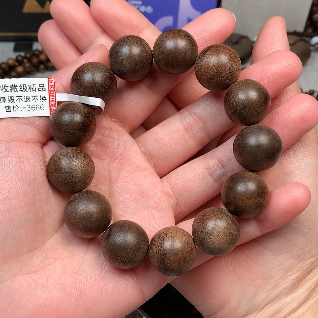 沉香手串谭*博越南芽庄白棋楠1.8