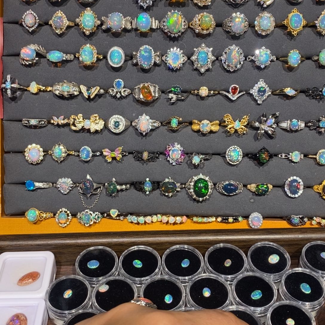 欧***哥欧泊银S925镶嵌戒指