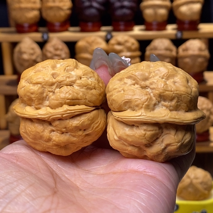 点***河文玩核桃把件金蟾疙瘩包7号42尺修尖不影响