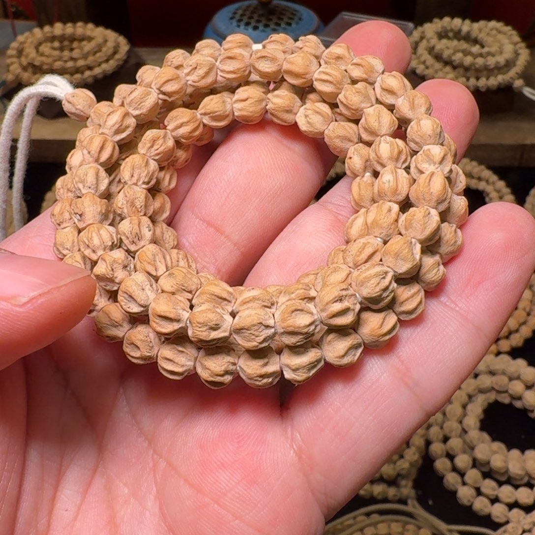 柏香籽/百香籽吊坠乌*