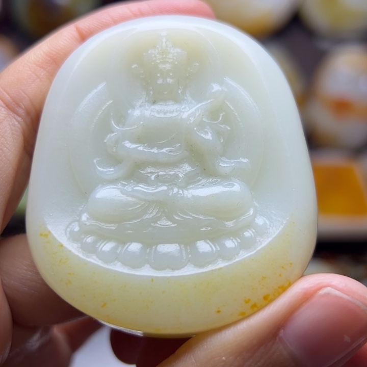 和田玉未镶嵌颈饰