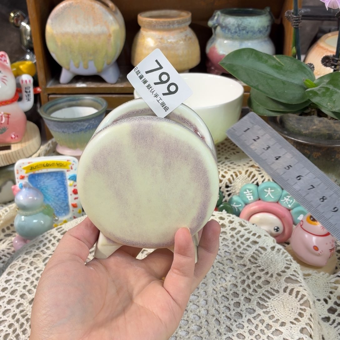 景德镇陶瓷花盆艺术