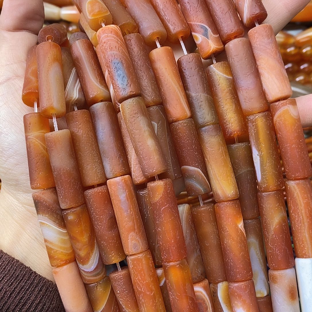 玛瑙/玉髓未镶嵌珠宝半成品橘皮玛瑙一条