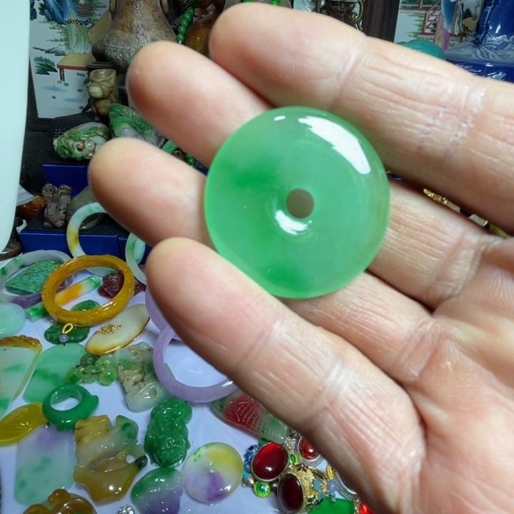 滴血莲花菩提吊坠