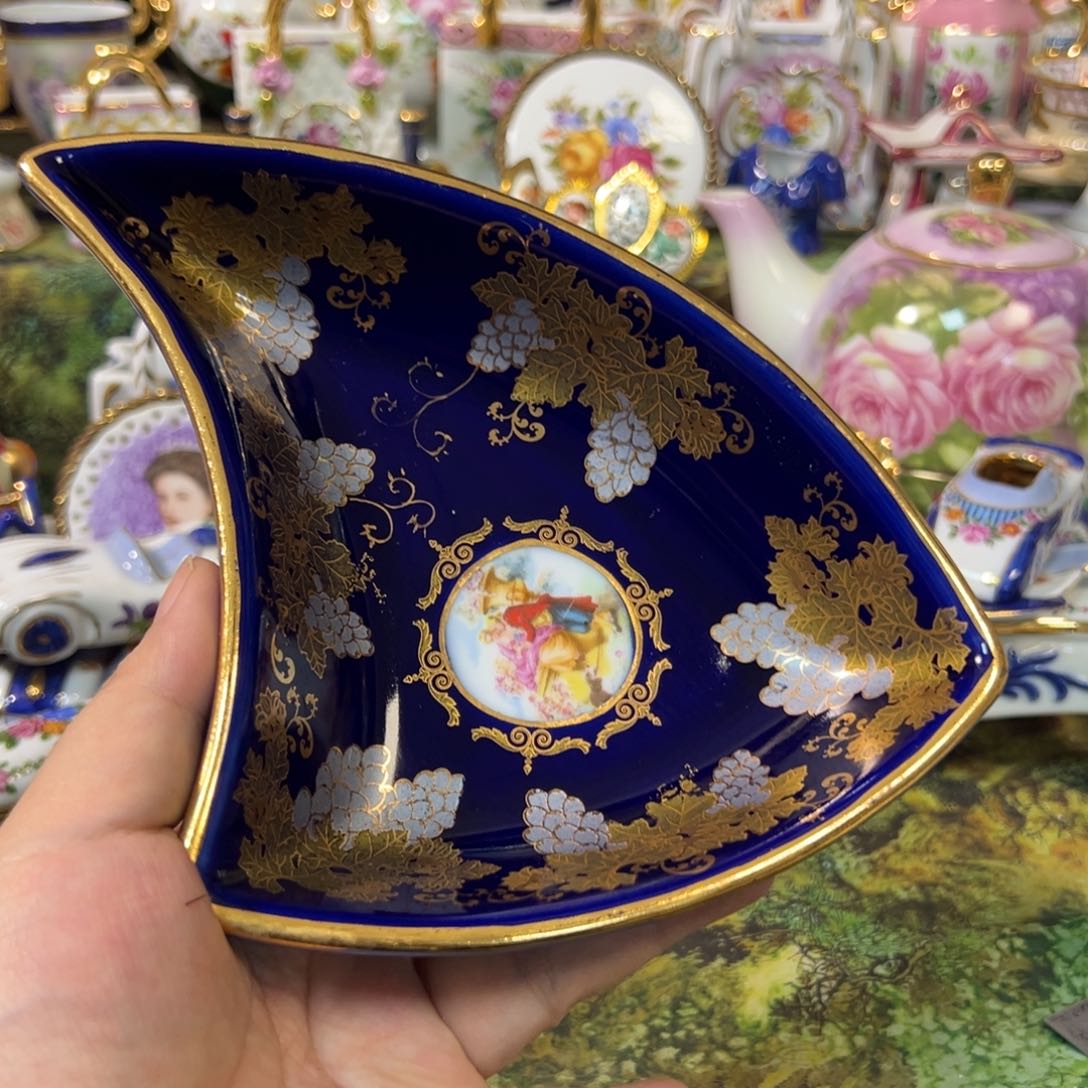 摆件鹿与海陶瓷家居用品有限公司